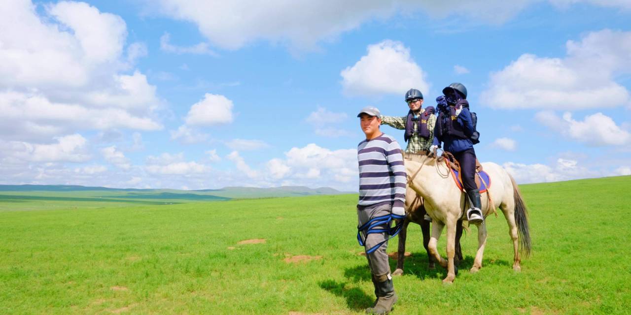 ほしのいえ草原乗馬学校５日間 モンゴル 風の旅行社