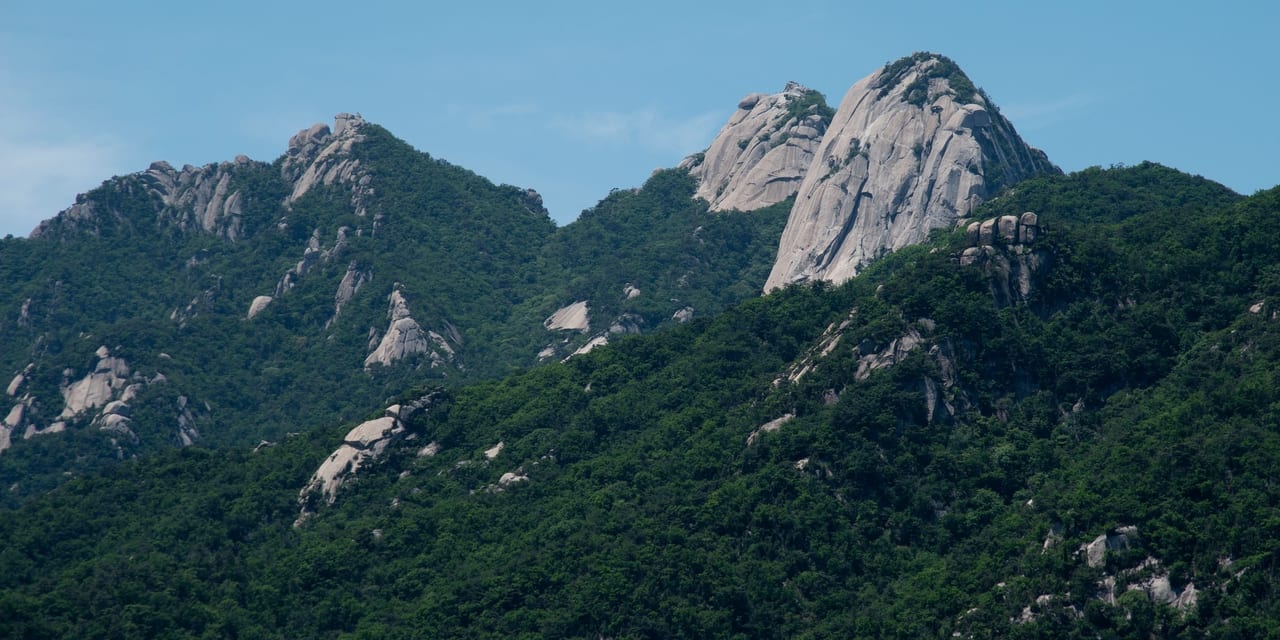 花崗岩の名峰 韓国 道峰山 トボンサン と北漢山 プカンサン 3日間 その他アジア 風の旅行社