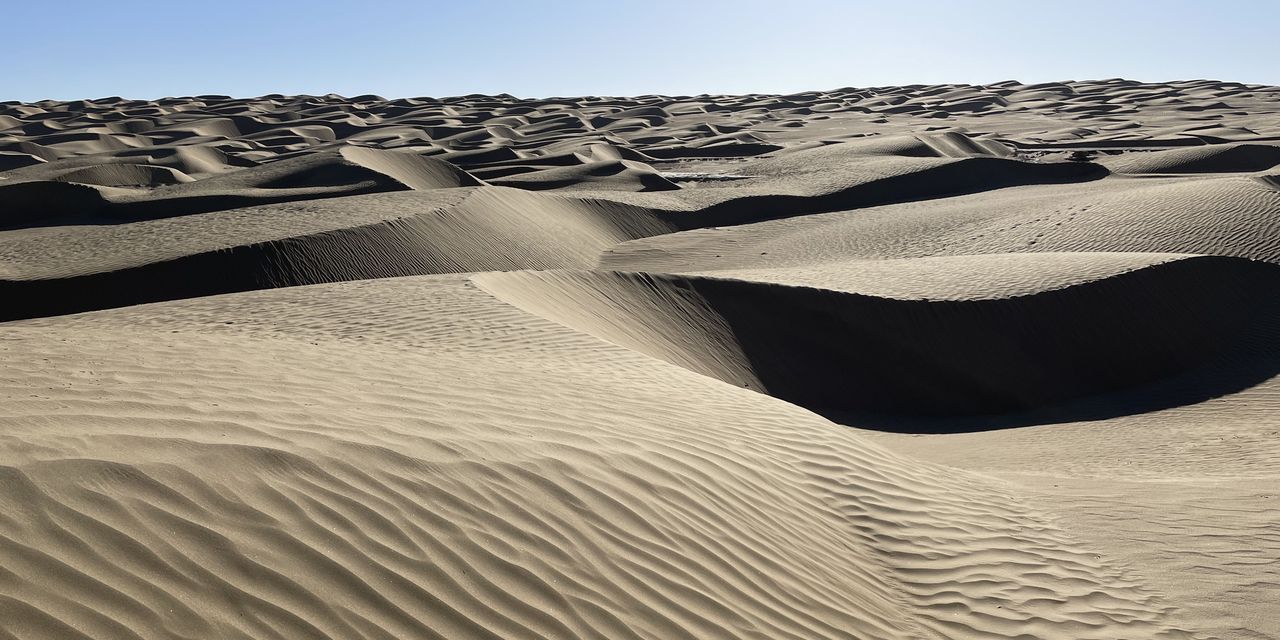 中国シルクロード流砂の境地・天山南路とタクラマカン砂漠をゆく 9日間 | シルクロード | 風の旅行社