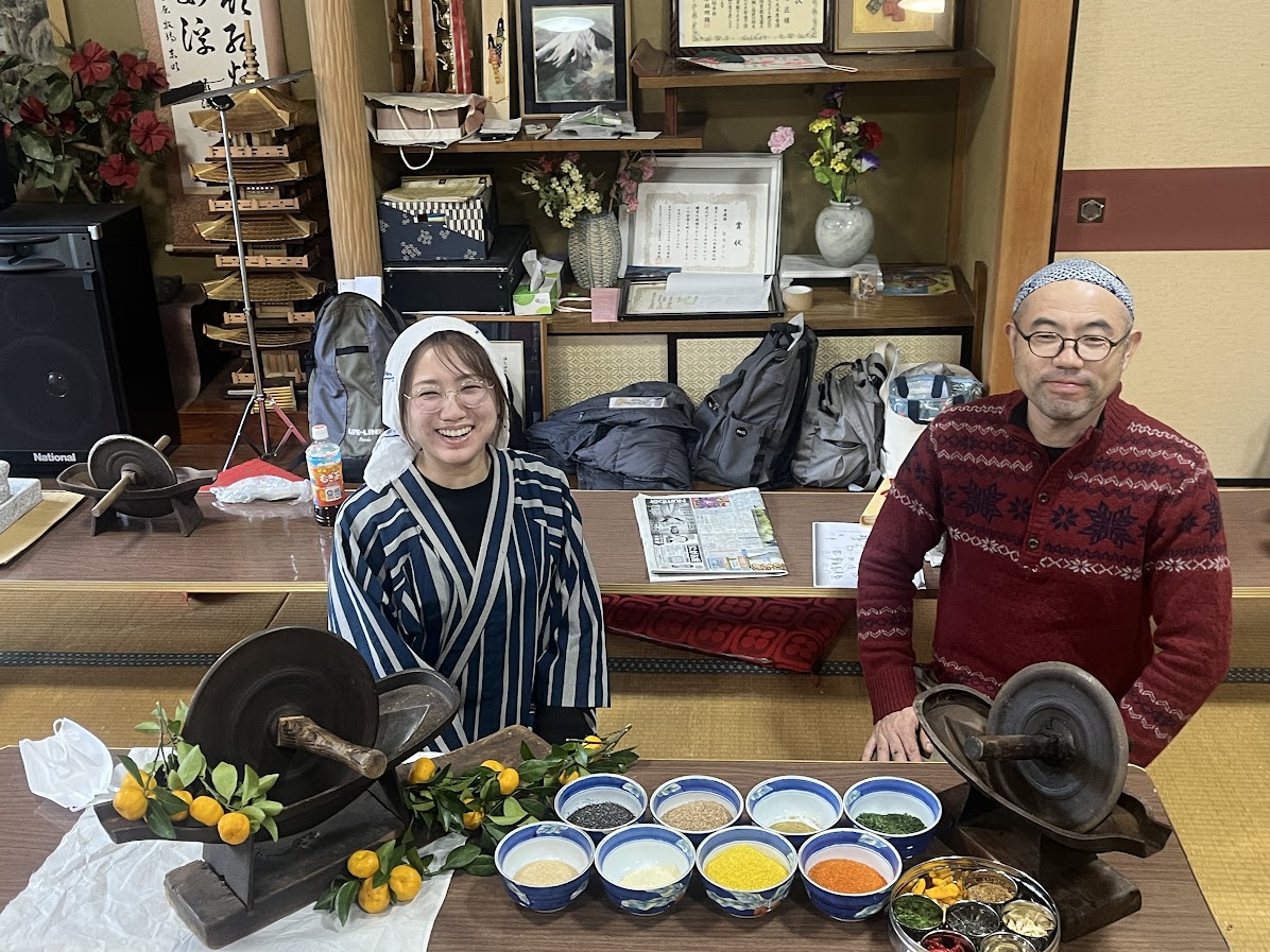 右が小川先生、左が西先生です