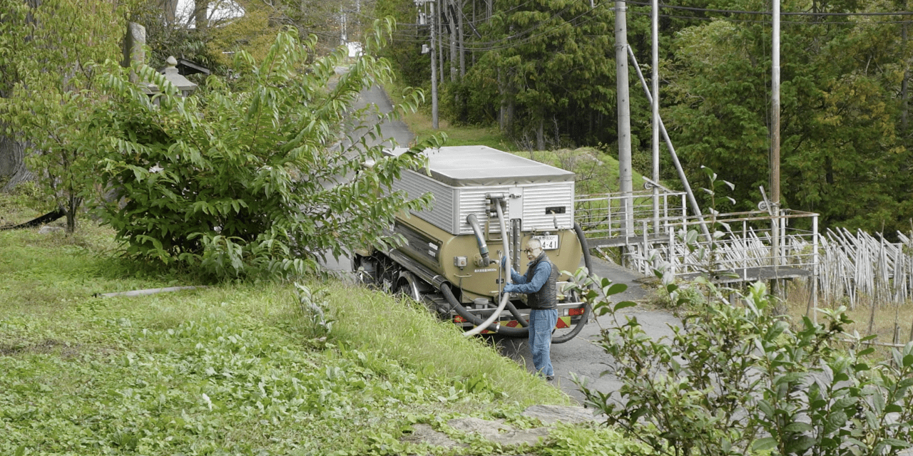 最新式バキュームカー